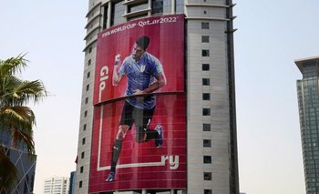 El mural gigante de Suárez en Doha