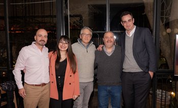 Fernando Martínez, Natalie Llanes, Carlos Prados, Enrique González y Alejandro Federici 