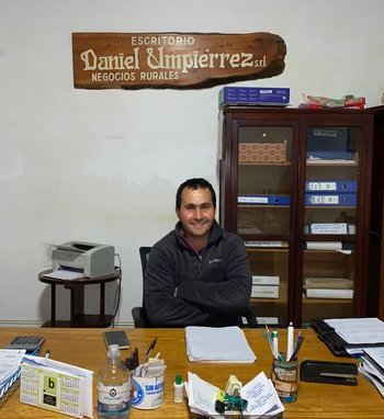 Agustín Umpiérrez, director del escritorio Daniel Umpíérrez Negocios Rurales.