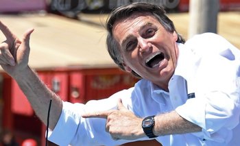 El candidato de extrema derecha Jair Bolsonaro representa al Partido Social Liberal de Brasil.