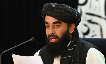 Talibanes confirmaron que las mujeres deberán estudiar separadas de los hombres