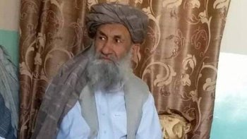 El Talibán divulgó esta foto reciente de su nuevo primer ministro interino, el mulá Mohamed Hassan Akhund