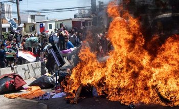 El ataque, calificado de xenófobo, generó una fuerte controversia en medio de una delicada situación que viven algunas ciudades chilenas 