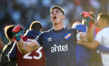 Rochet se alegró por el gol de Diego Zabala ante River Plate