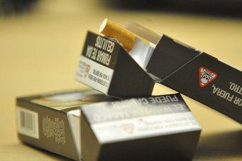 El licenciamiento se refiere a que los quioscos y comercios que vendan cigarros tengan una habilitación dada por el MSP, en particular por el programa de control del tabaco