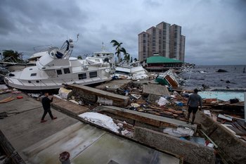 Destrucción después de que el huracán pasó por Florida, Estados Unidos