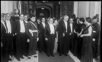 Recepción al presidente de Brasil, Getúlio Vargas, en junio de 1935. Luis Alberto de Herrera es el segundo por la izquierda, Getúlio Vargas está al centro y, a su lado, Gabriel Terra 