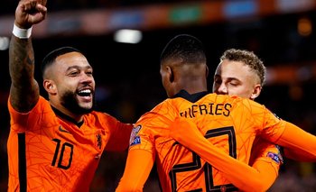 Países Bajos debuta en el Mundial