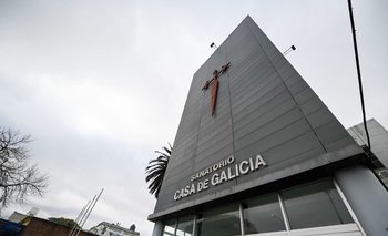 Fachada de Casa de Galicia