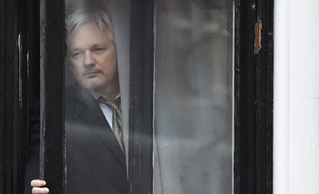 Julian Assange sufrió un pequeño accidente cerebrovascular