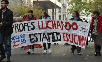 Frente Amplio critica que la transformación educativa no cuenta con ámbitos de participación docente