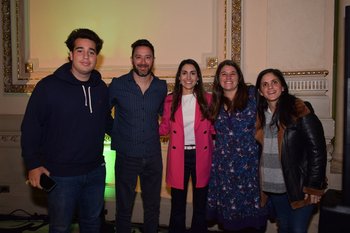 Tomás Giovanetti, Alejandro Esperanza, Josefina Correa, Ximena Camaño y Pia Garat