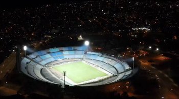 Así funcionan las nuevas luces del Estadio Centenario