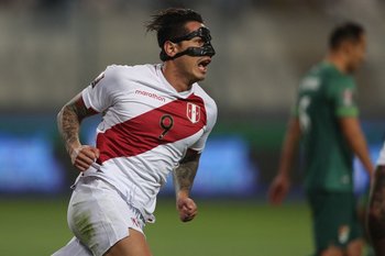 Lapadula, goleador de Perú
