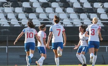 Las jugadoras de Nacional celebraron una victoria histórica contra Deportivo Cali y están en semifinales de la Copa Libertadores femenina