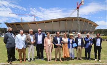 Lacalle Pou fue invitado por argentinos residentes en Uruguay