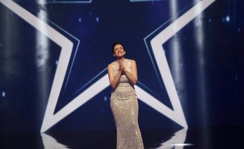 Noelia Etcheverry estuvo a cargo de la conducción en reemplazo de Natalia Oreiro en la semifinal de Got Talent