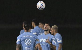 Uruguay entrenó este martes pensando en el partido ante Corea, el jueves