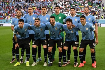 Selección uruguaya antes del partido contra Corea
