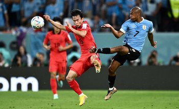 Uruguay empató sin goles frente a Corea en su debut mundialista