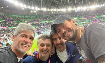 El "Chato" Prada, Diego Korol, Federico Hoppe y Marcelo Tinelli en el partido de Uruguay