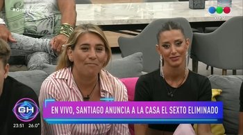 Captura de pantalla del momento en que Santiago del Moro va a a anunciar quién fue la sexta persona en ser eliminada de Gran Hermano 2022