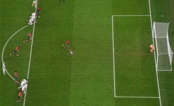 El penal con el que Portugal marcó el 2-0