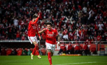 Benfica se rinde a los pies de Darwin