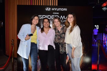 Valentina Rios, Ana Clara Sandoval, Stefania Mitropulos y Juliette Fontan