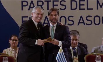 El momento del paso de la presidencia pro témpore del Mercosur
