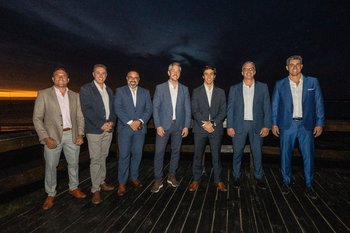 Darvry Amaro, Juan Corbo, Rodrigo Echeto, Ignacio Sarmiento, Ismael Pignatta, Diego Berna, Javier Azcurra