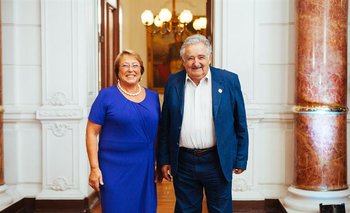 Mujica y Bachelet firmaron carta para reactivar la Unasur