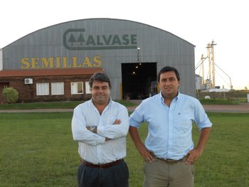 José Pedro Aicardi y Juan Miguel Otegui, directores de MegaAgro y Calvase