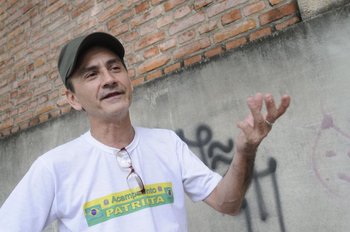 Felipe Porto es uno de los fundadores del Campamento Patriota, que milita contra el gobierno.