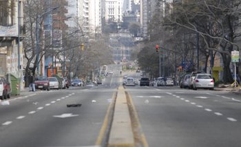 Foto de archivo. Las calles de Montevideo en los feriados no laborales permanecen desiertas