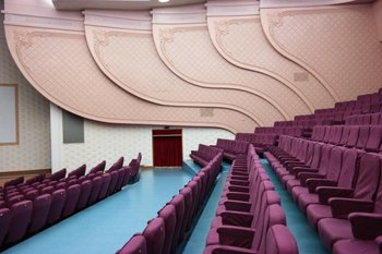 Auditorio en Core del Norte<br>
