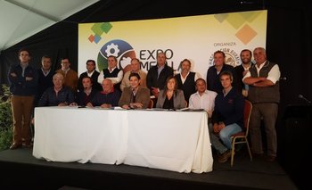 El anuncio de la oferta se realizó en la Sala de Conferencias de la Expo Melilla.<br>