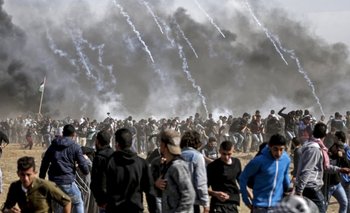 Protestas en la frontera Israel Gaza fueron repelidas con gas lacrimógeno 