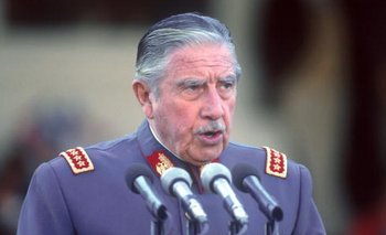 Pinochet protagonizó un golpe de Estado contra Salvador Allende en 1973