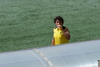 Mathías Corujo en el entrenamiento de Peñarol