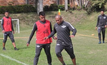 Egidio entrenando para enfrentar a Boca por la Libertadores<br>