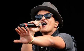 Las canciones de Bruno Mars fueron las más descargadas en BitTorrent en 2013